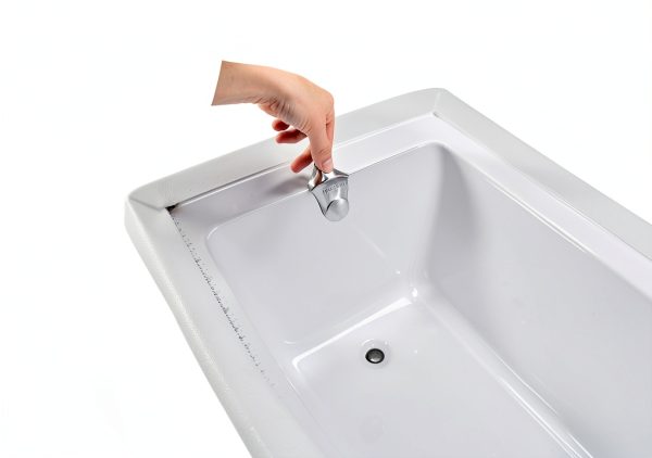 Fine Fixtures White Fiberglass Bathtub 70 Gallon-6